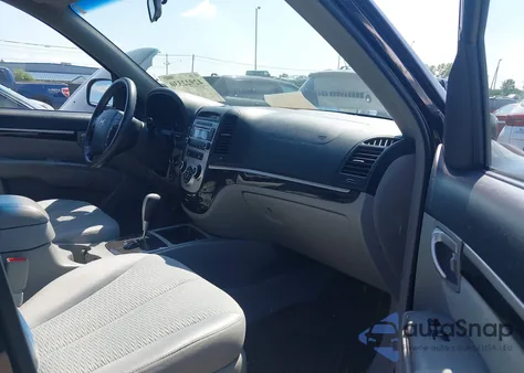 2008 Hyundai Santa Fe Gls from USA, damaged, VIN 5NMSG13D98H175416